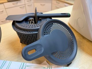 Thermomix TM6 con todos los accesorios + bolsa