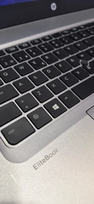 HP Elitebook 850 G3 - i7 - 16GB RAM - SSD Metallico