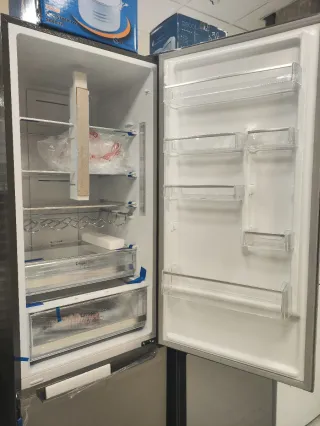 Nevera Cecotec 356 Inox No Frost