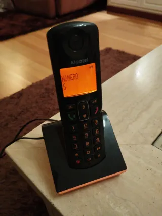Teléfono Alcatel S280 Naranja y Negro
