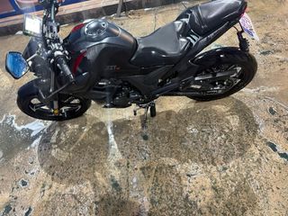 Zontes U125 Negra Moto Naked