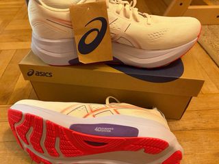 ASICS GEL KAYANO 32 TOKYO Zapatillas Running.