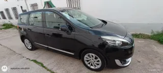 Renault Grand Scenic 2013