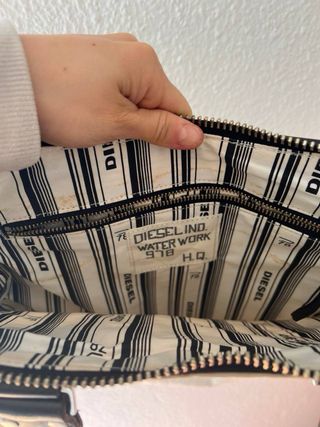 Bolso Diesel Blanco y Negro