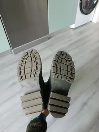 Stivali alti impermeabili verdi