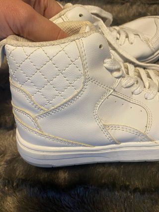 Botas Zara Blancas talla 34