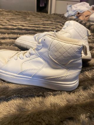 Botas Zara Blancas talla 34