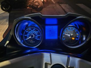 Kawasaki J125 Negra y Verde