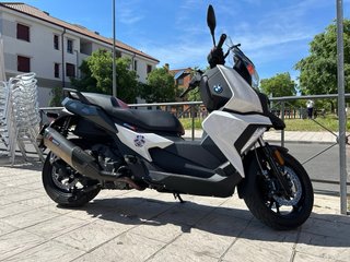 BMW C400X 2019. Akrapovic. 14.100Km. Como nueva.