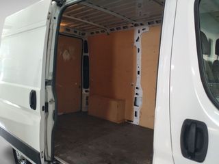 Peugeot Boxer 2.2 BlueHDi L2H2