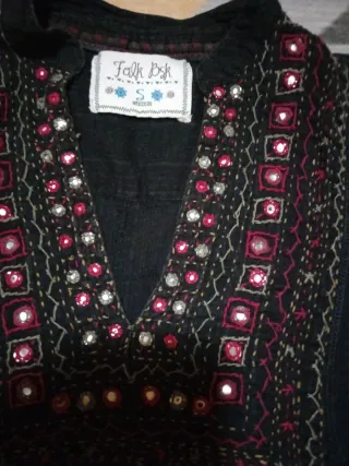 3 tops de Zara, Springfield y Bershka