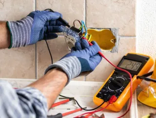 Electricista, Montador de Aire Acondicionado