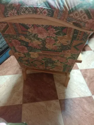 Sillón balancín madera buena