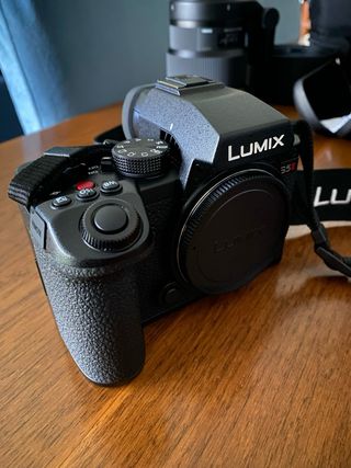 Lumix S5M2  (Nunca utilizado para video)