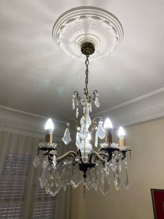 Lámpara de techo antigua de cristal y metal