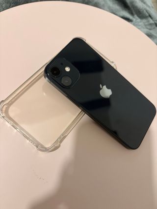 Se vende Iphone 12mini