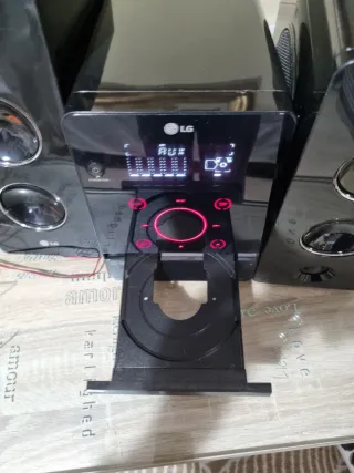 Equipo de música LG Negro