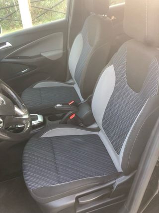 Opel Crossland X 2019