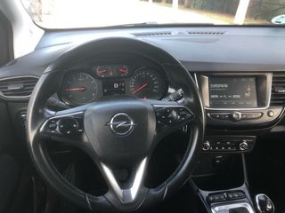 Opel Crossland X 2019