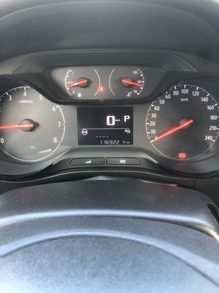 Opel Crossland X 2019