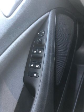 Opel Crossland X 2019