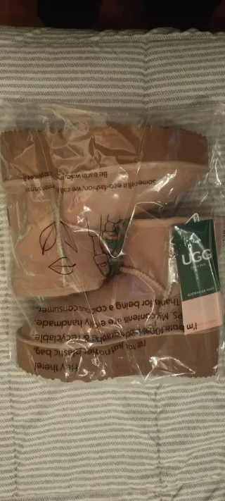 Botas UGG rosas talla 36