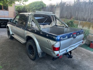 Mitsubishi L 200 2004