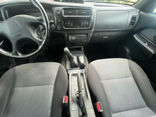 Mitsubishi L 200 2004