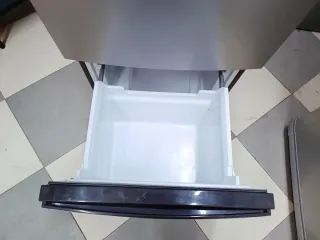 Frigorifero 'HAIER' combi no frost