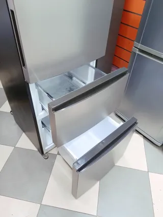 Frigorifero 'HAIER' combi no frost