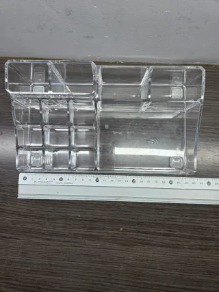 Organizador de maquillaje acrílico