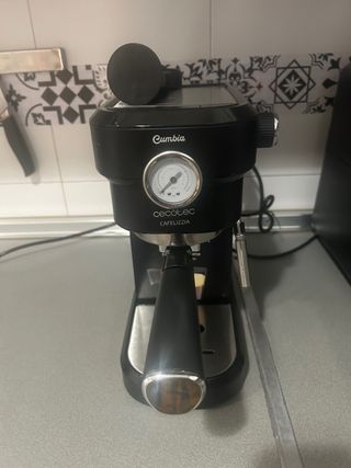 Cafetera espresso Cecotec Cafelizzia 790 Black Pro