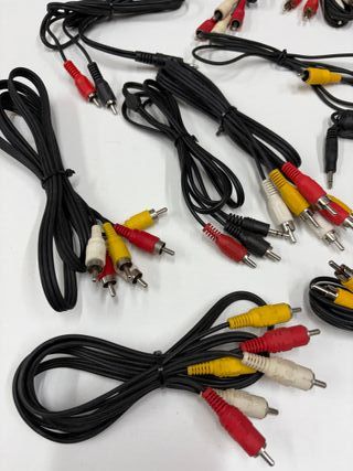 Lote 13 Cabos Áudio/Vídeo RCA e Jack 3.5mm