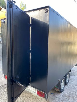 Remolque de 2 ejes + 750kg