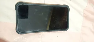 iPhone 11 64GB Negro/Plateado