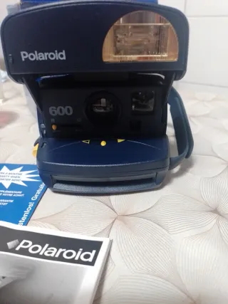 Cámara Polaroid 600 Azul