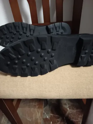 Botines Massimo Dutti Negros