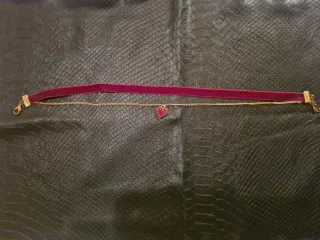 Choker La Petite Story cuore rosso oro