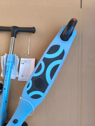 3 Patinetes Eléctricos Ducati