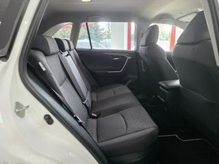 Toyota Rav4 220H e-CVT 4x2 Advance