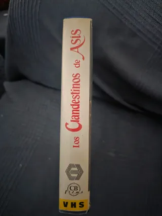 VHS Los Clandestinos de Asis