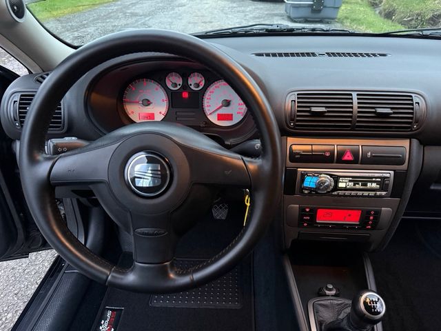 SEAT Leon FR 1.9 TDI 150cv  184.500kms