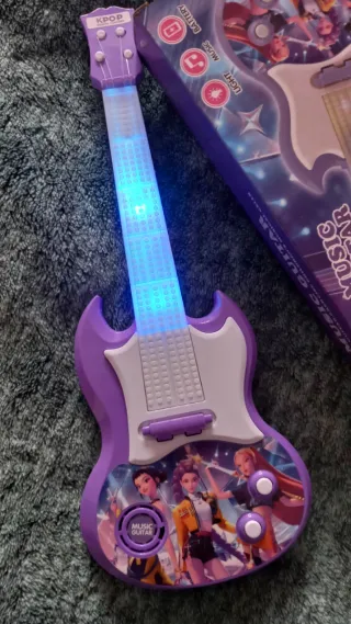 Guitarra Musical Kpop Demon Hunters