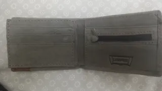 Billetera juvenil LAGOFREE