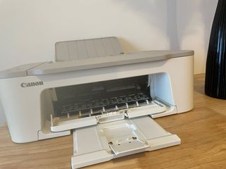 Impresora Canon Escáner Blanca y Gris