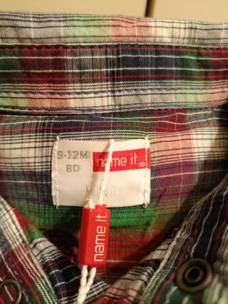 Camisa de cuadros para niño. talla 9-12 meses