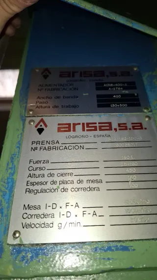 Prensa industrial verde