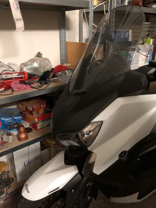 Yamaha XMAX 400 2017 Negro/Blanco