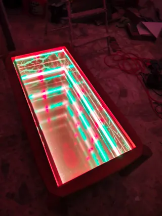 Mesa cristal espejo madera noble cerezo