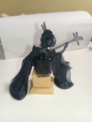 Busto para pintar figura japonesa